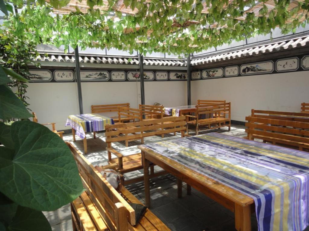 Dali Four Season Flower Inn Далі Екстер'єр фото